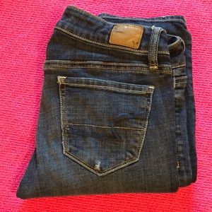EUC American Eagle Medium awash Skinny Jeans, Sz 2